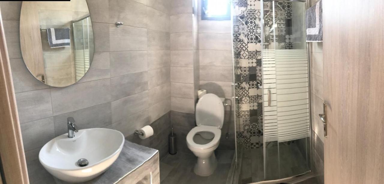 Hotel Savvas House Neos Marmaras Esterno foto